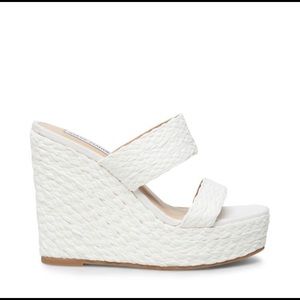 Steve Madden White Wedges Size 7.5 New